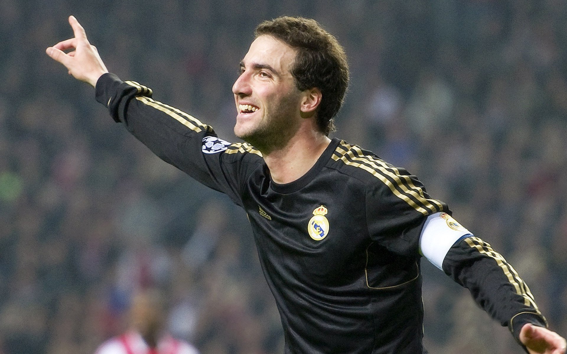 亚运会转会风云：上海申花盯上锋线强援，布鲁诺·费尔南德斯或成交易筹码