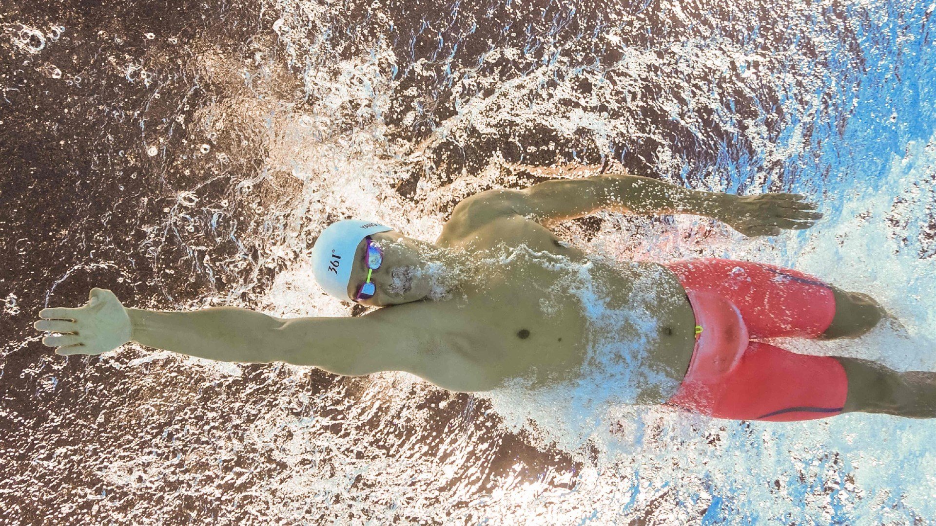 洛杉矶快船士气爆棚，巴黎大师赛四强战遇上广厦男篮，目标明确直指晋级